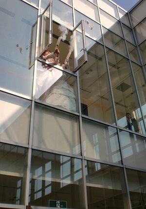 2010052001493776972.jpg